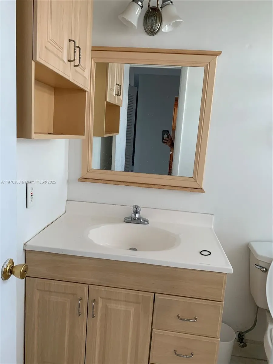 9440 Fontainebleau Blvd, #513