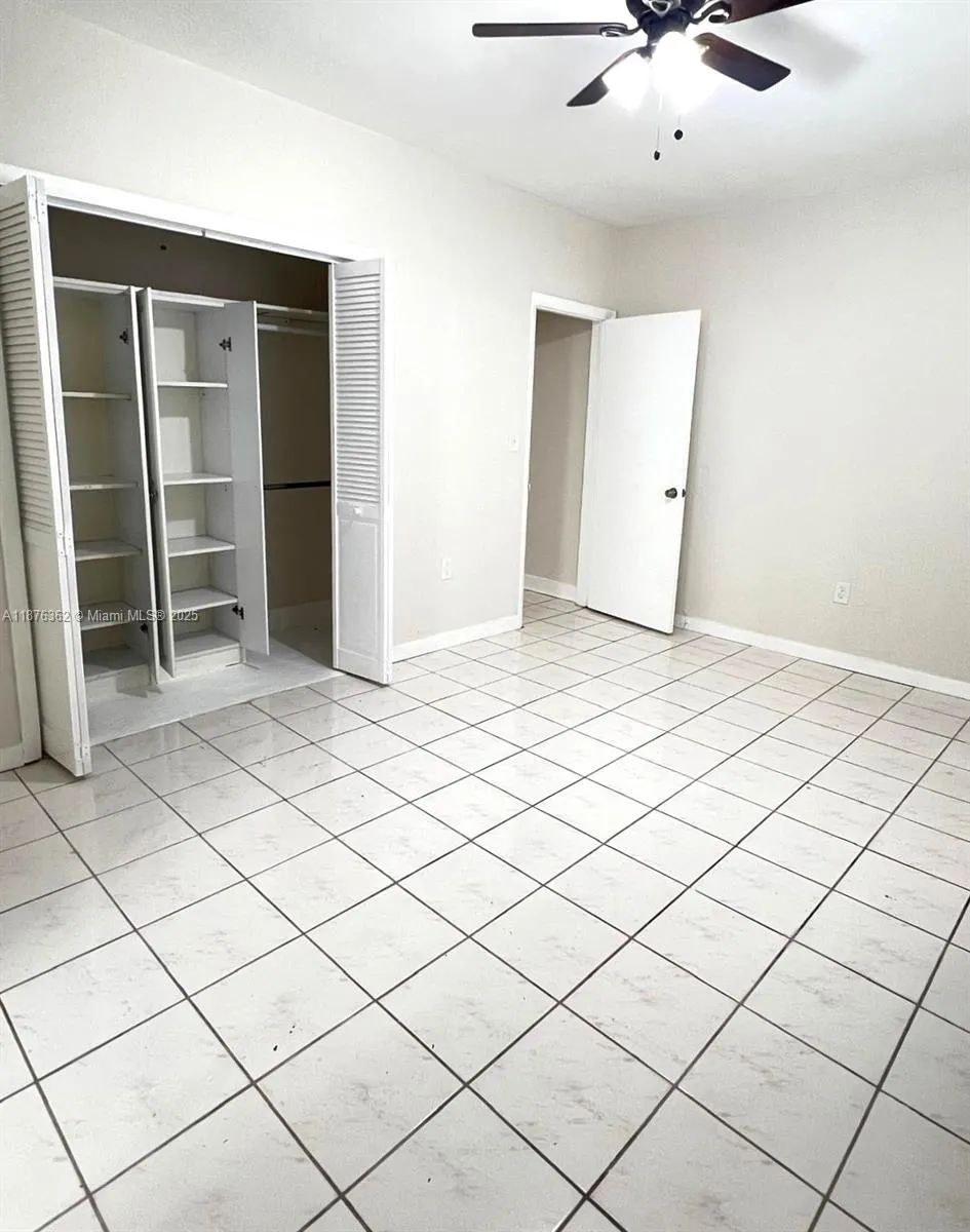 7510 Carlyle Ave, #3