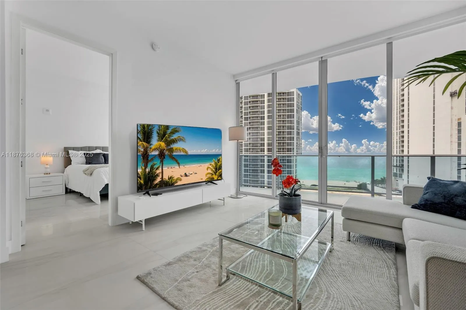17550 Collins Ave, #1003
