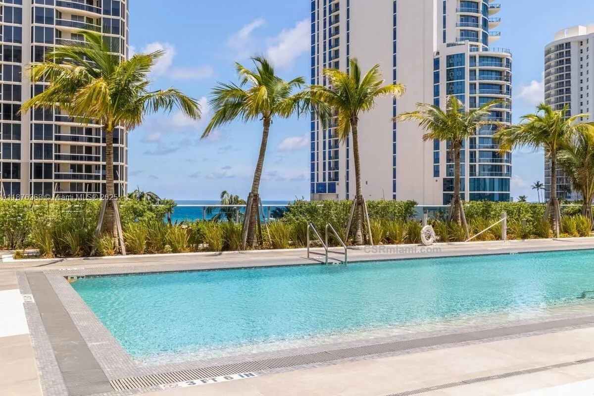 17550 Collins Ave, #1003