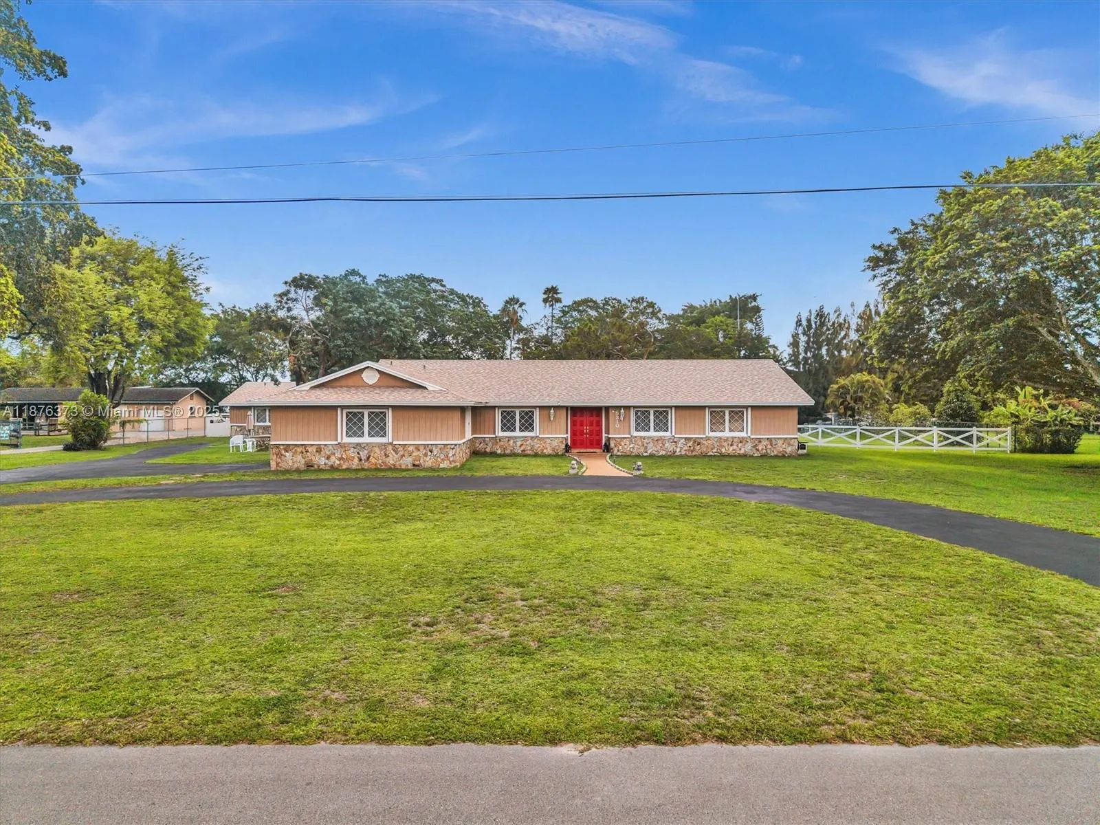5310 SW 109th Ave