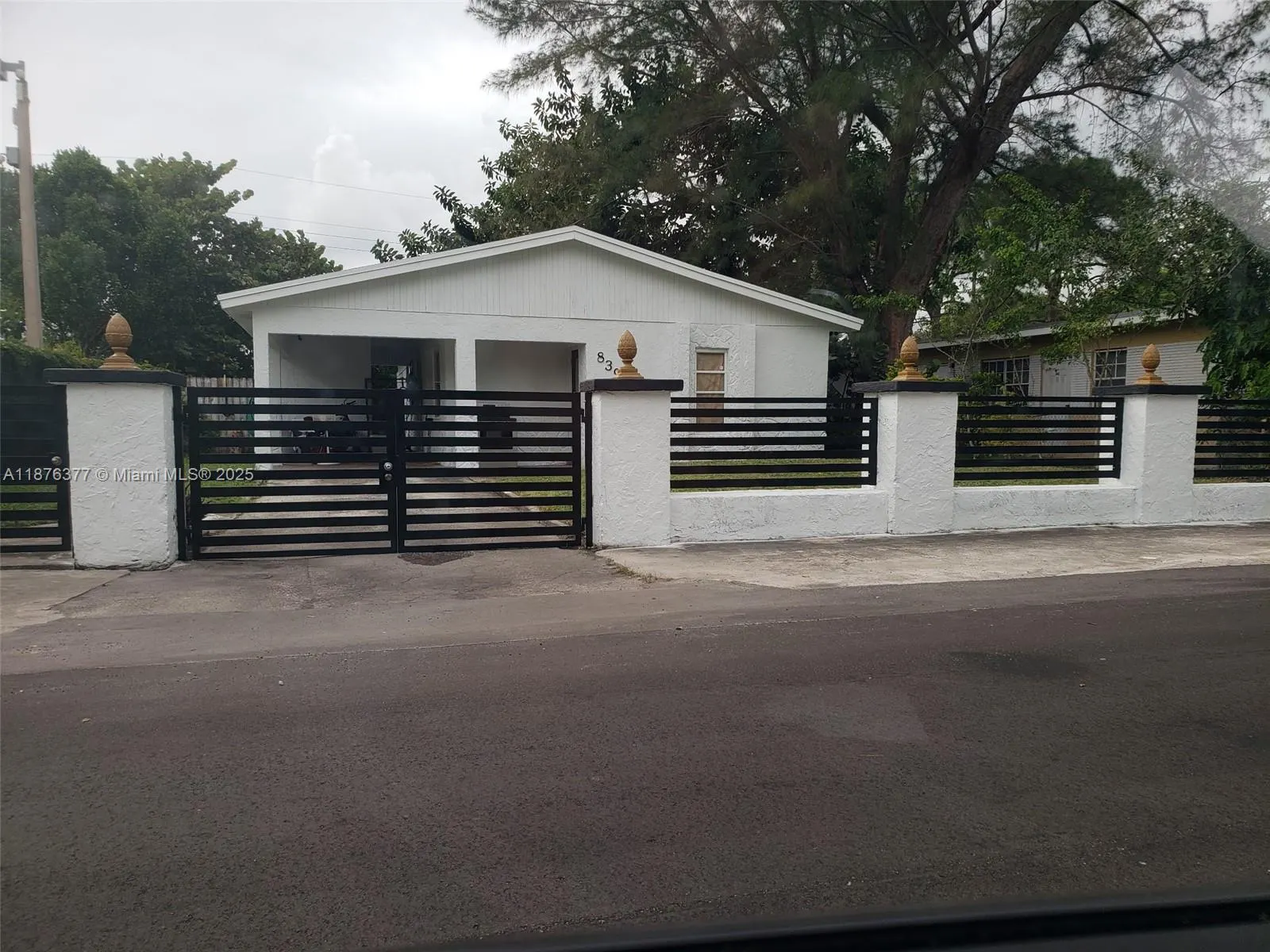 839 NW 13th Ave