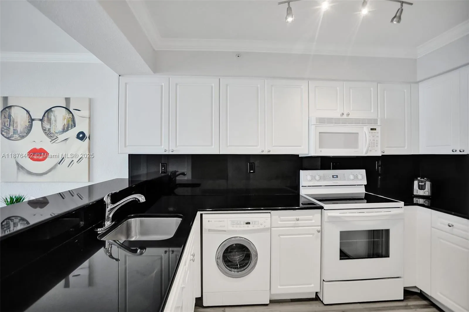 2501 S Ocean Dr, #PH37 (available Nov)
