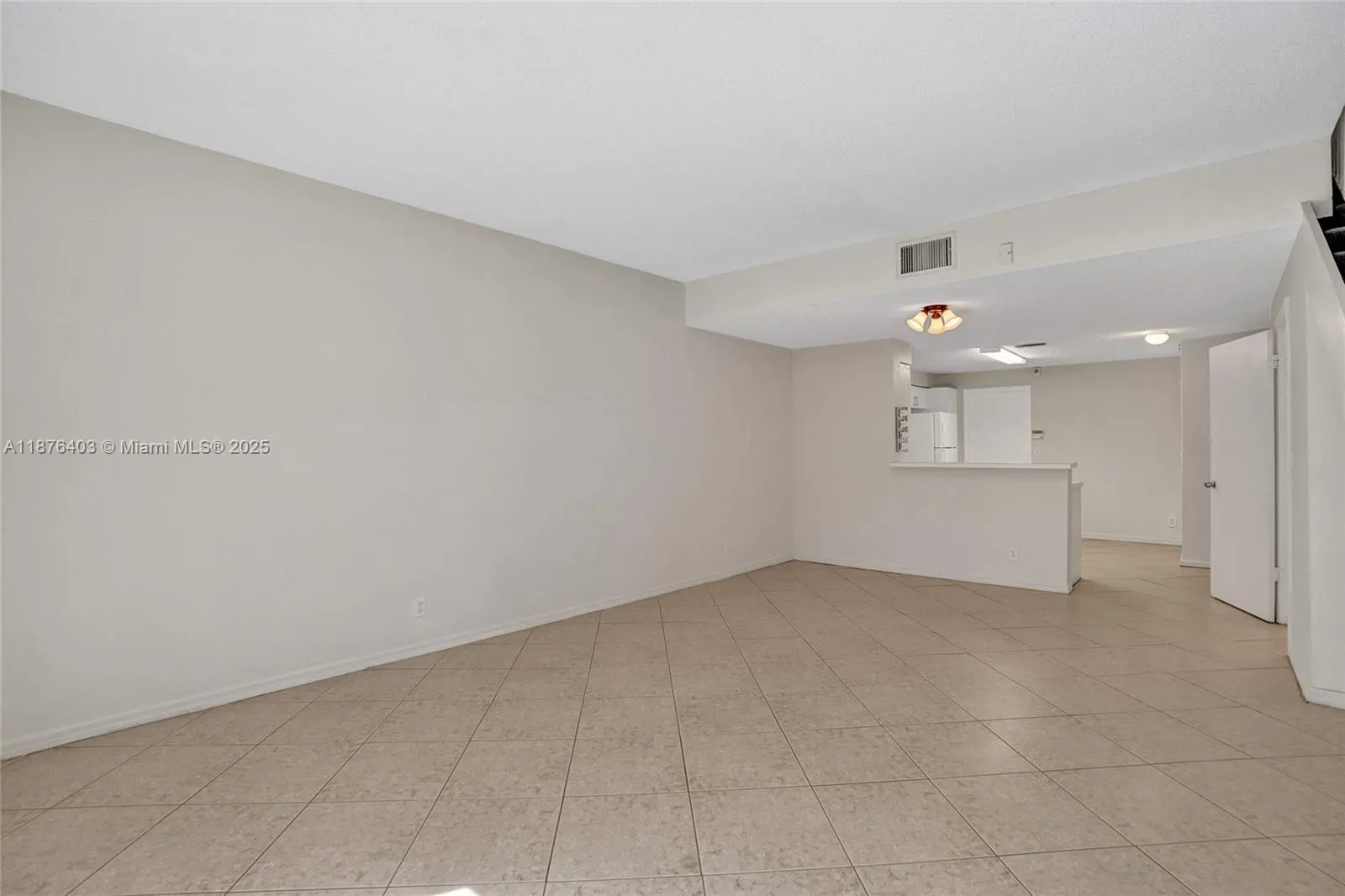 1210 Sorrento Dr, #1210