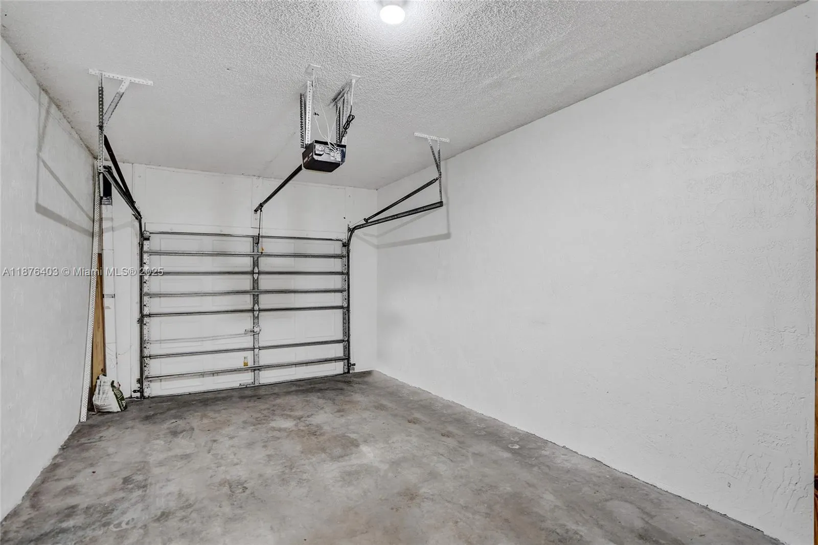 1210 Sorrento Dr, #1210