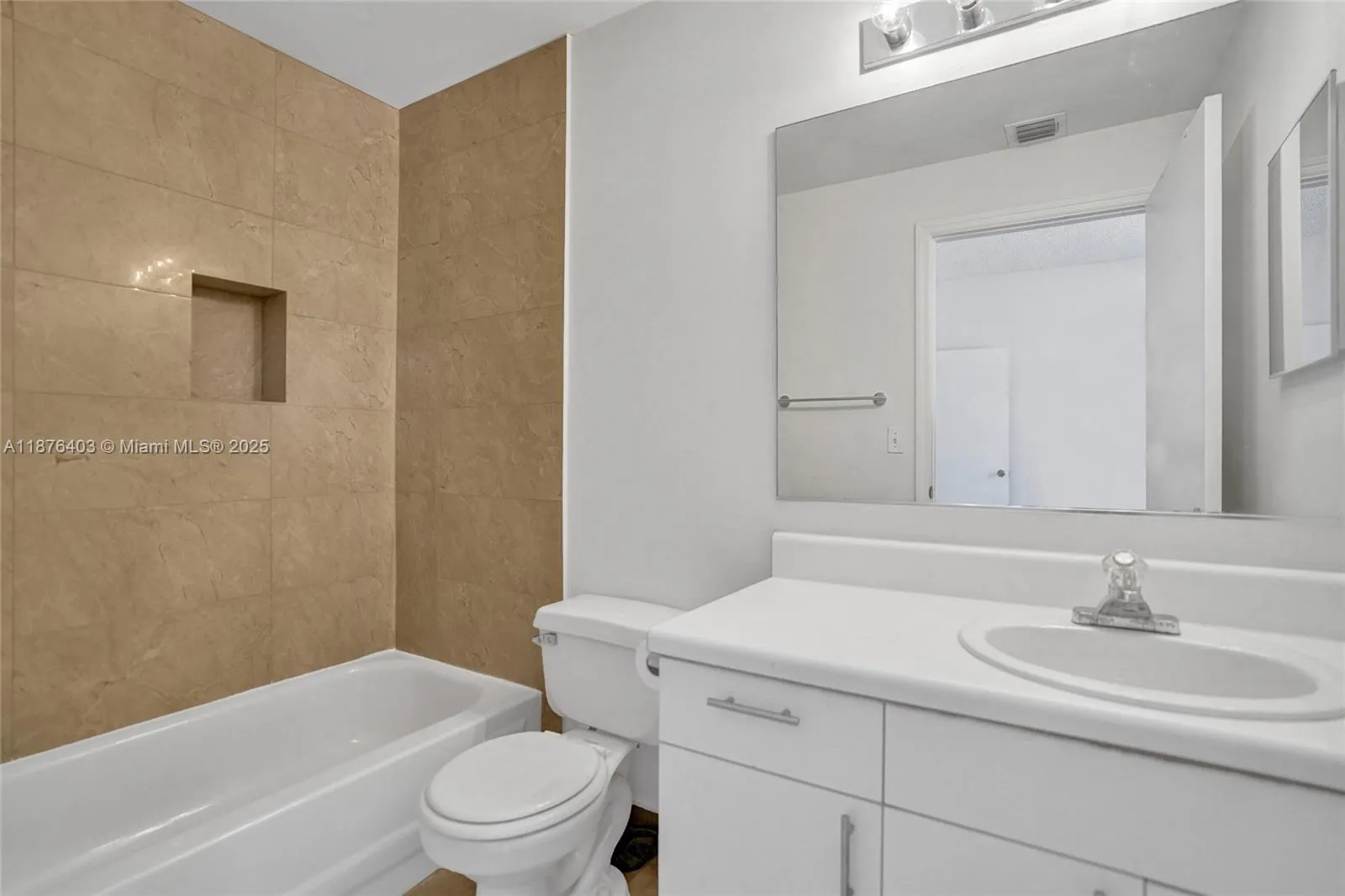 1210 Sorrento Dr, #1210