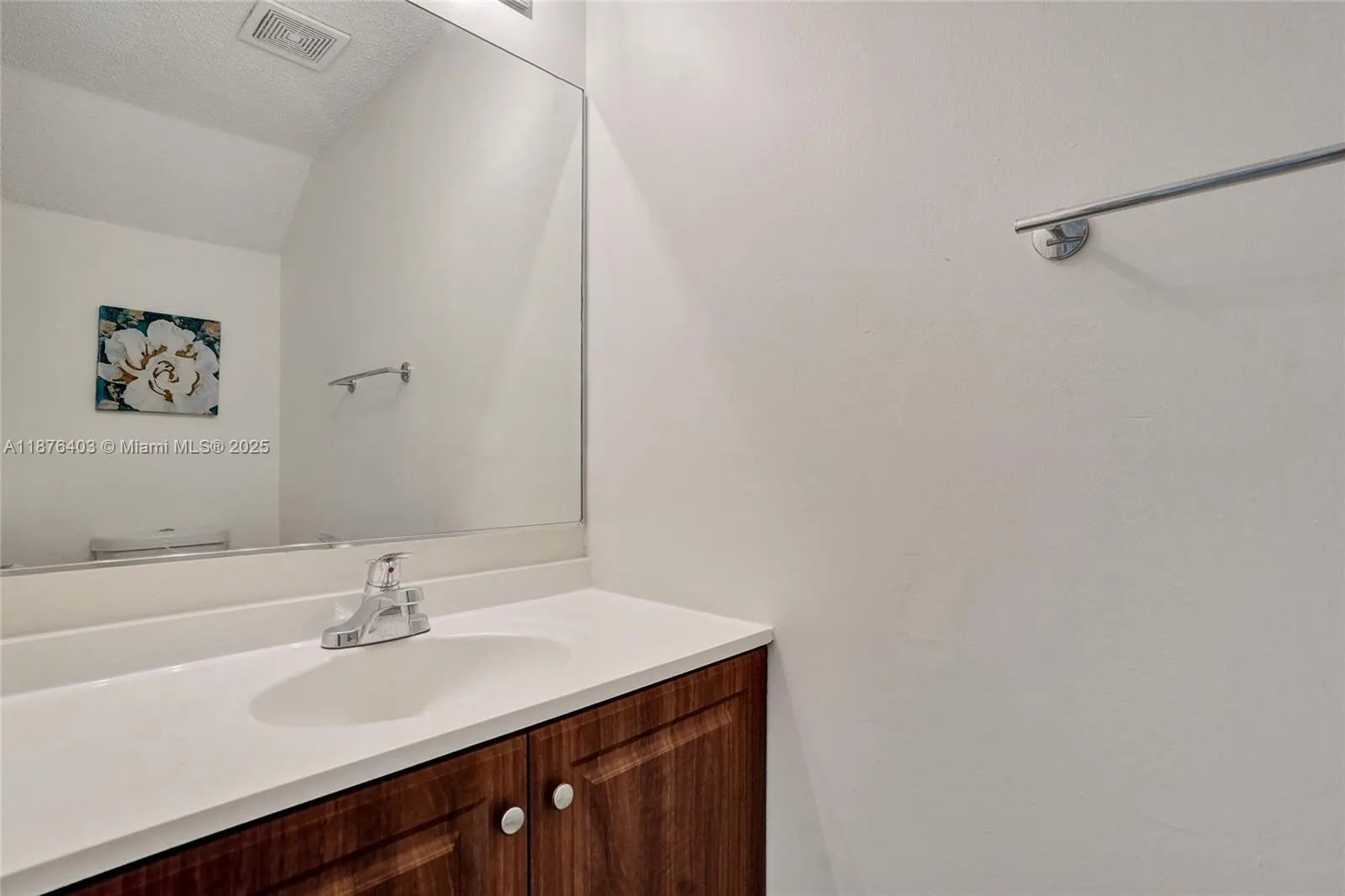 1210 Sorrento Dr, #1210