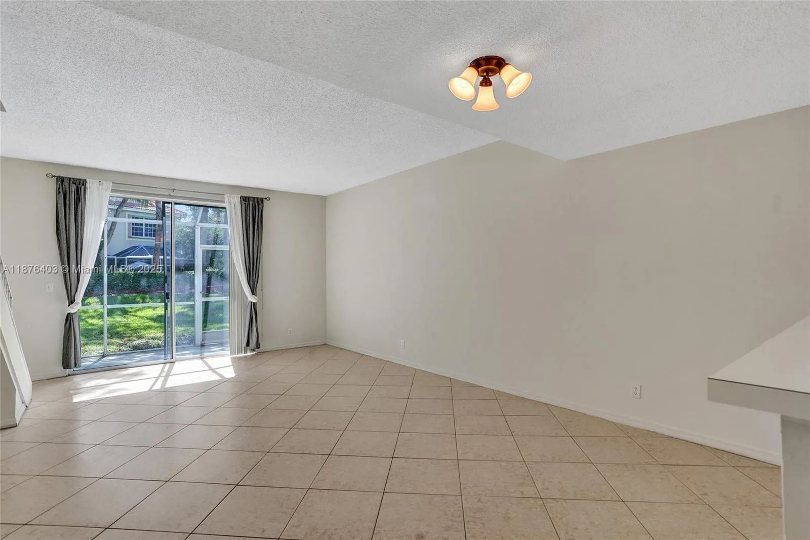 1210 Sorrento Dr, #1210