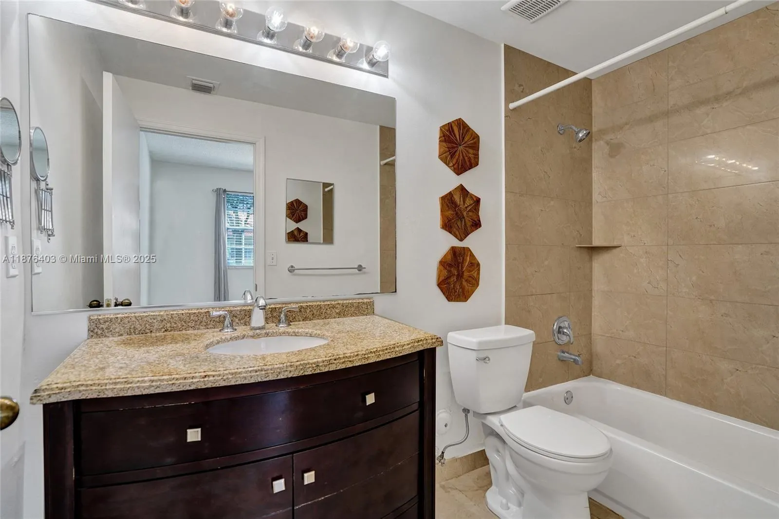 1210 Sorrento Dr, #1210