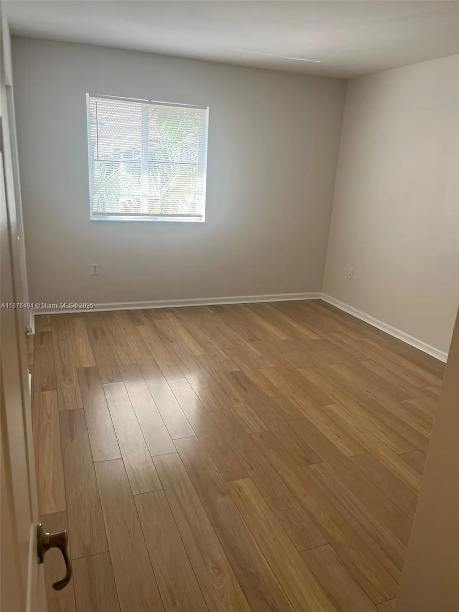 17349 NW 7th Ave, #1006