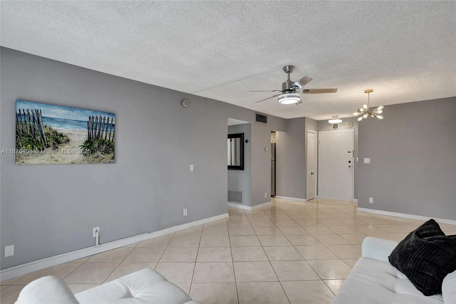 900 NE 18th Ave, #403