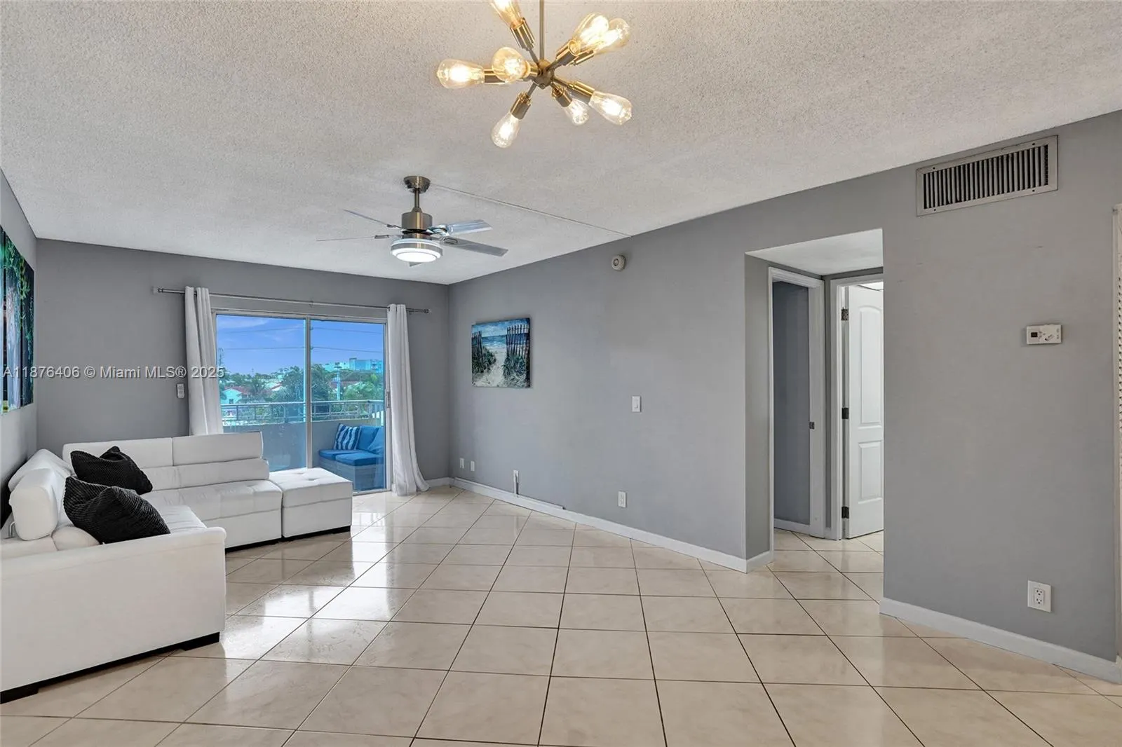900 NE 18th Ave, #403