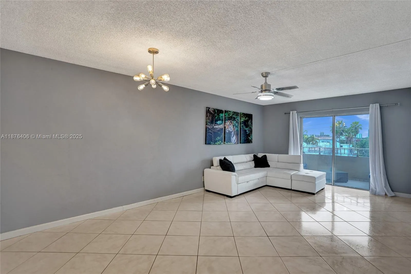 900 NE 18th Ave, #403