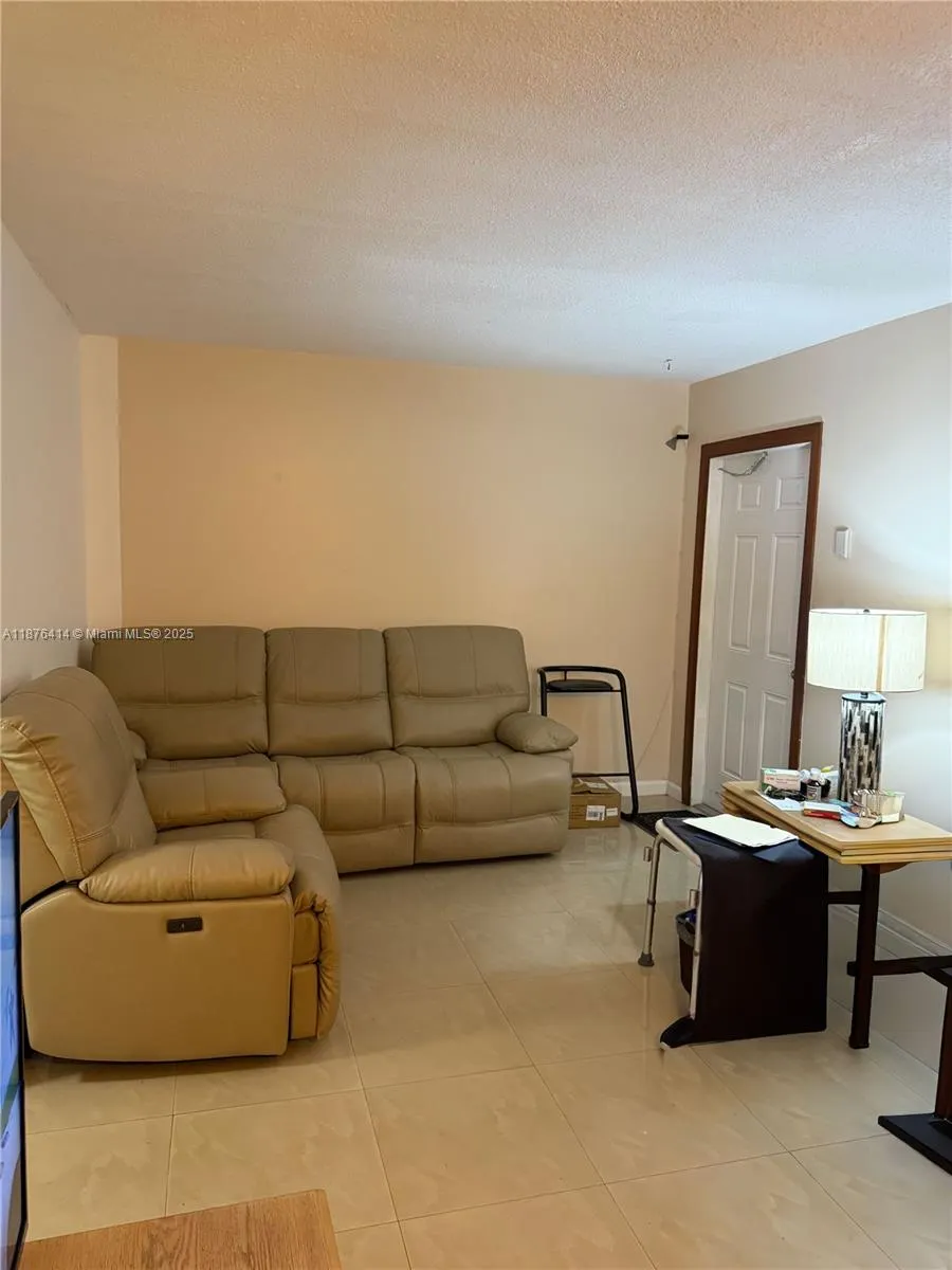 2145 Pierce St, #118