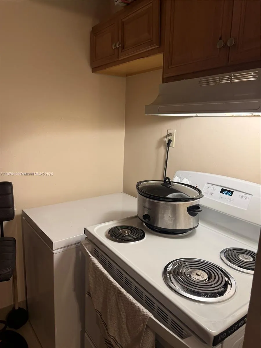 2145 Pierce St, #118