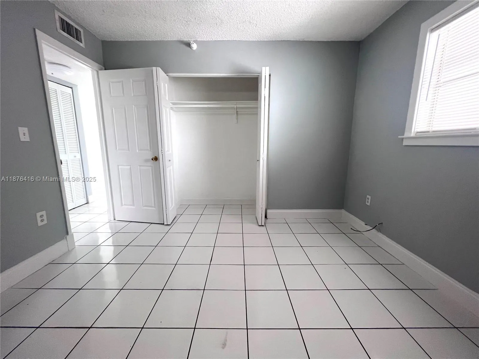 140 NW 14th Ave, #5