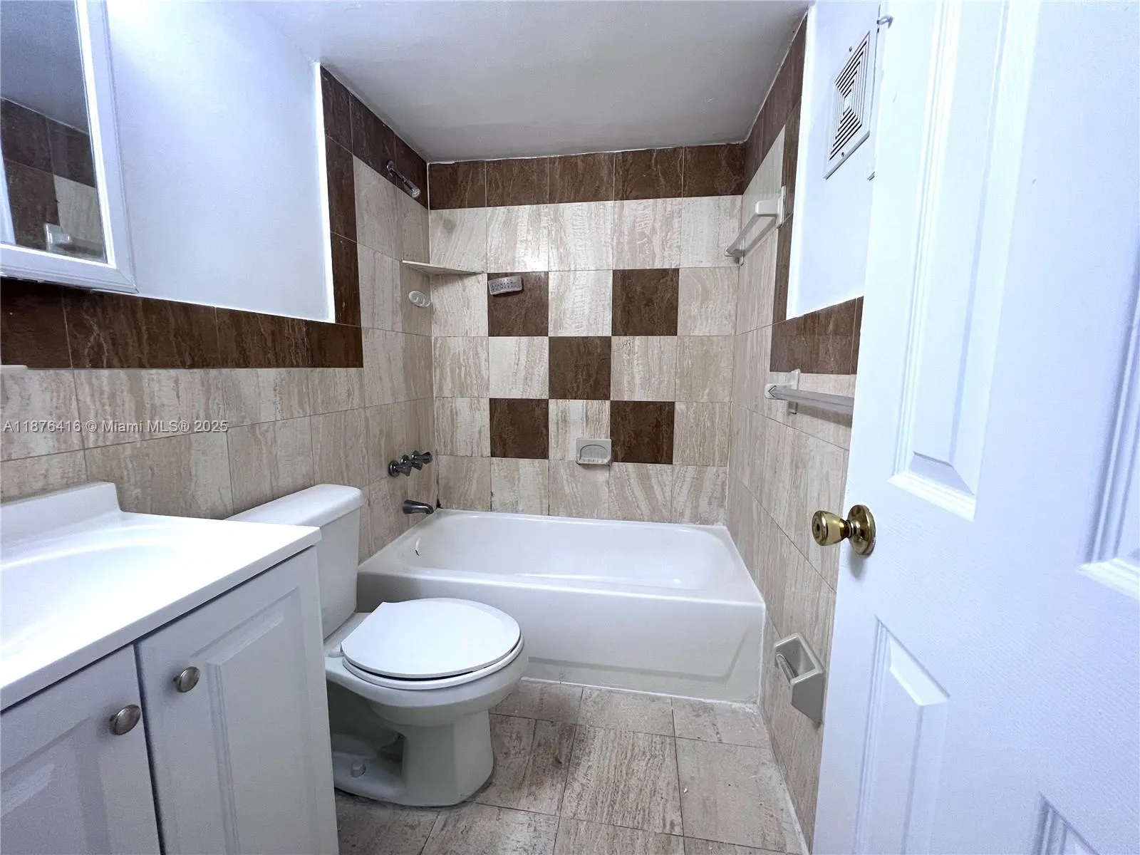 140 NW 14th Ave, #5