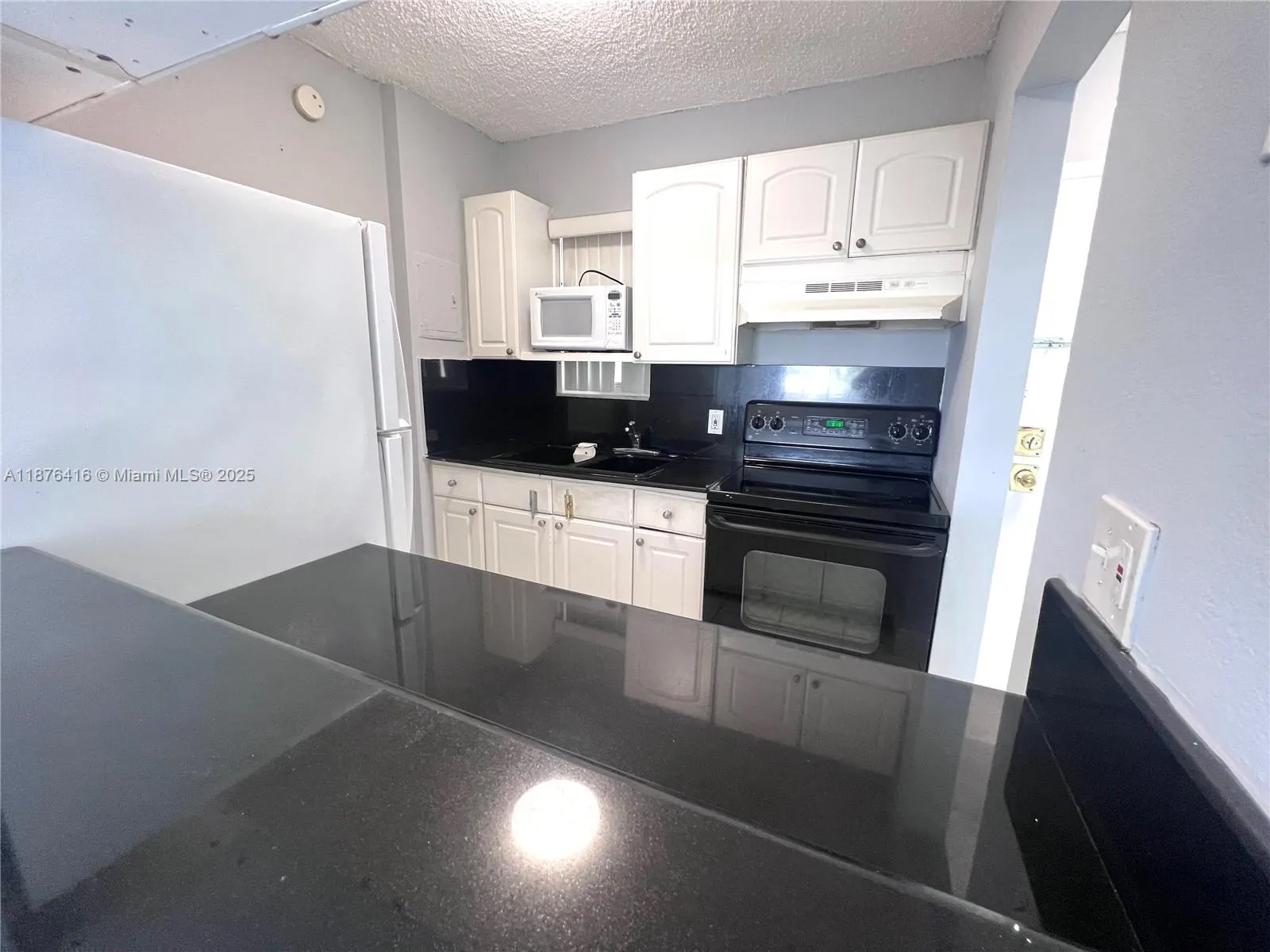 140 NW 14th Ave, #5