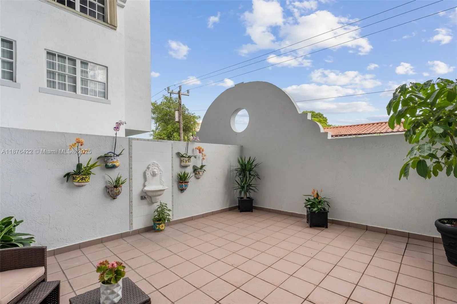 49 Majorca Ave, #203