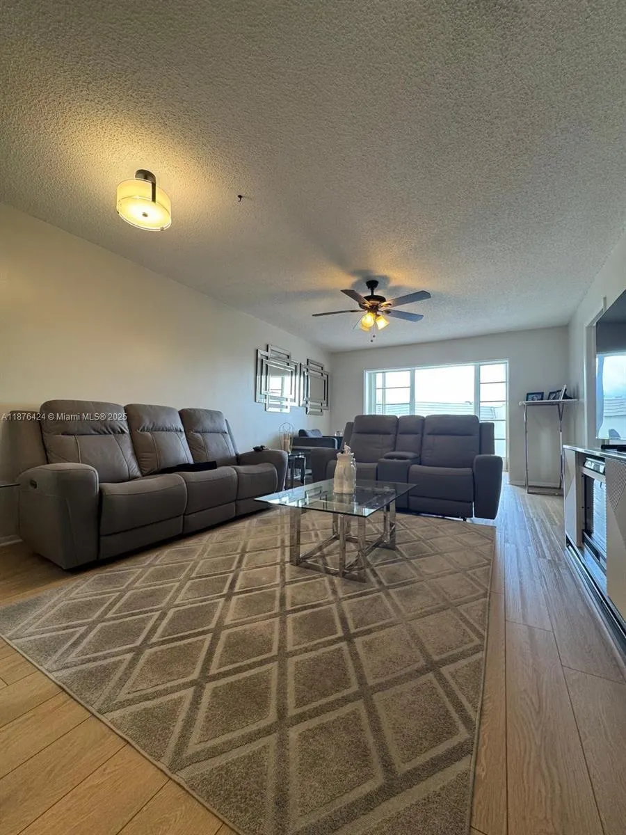 8305 Sunrise Lakes Blvd, #312