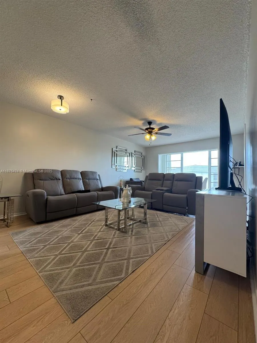 8305 Sunrise Lakes Blvd, #312