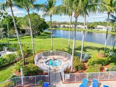 8525 Pine Cay