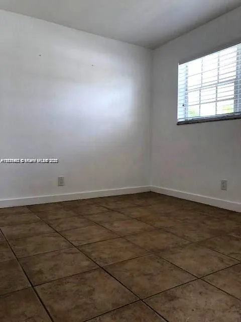904 SW 7th Ter, #1