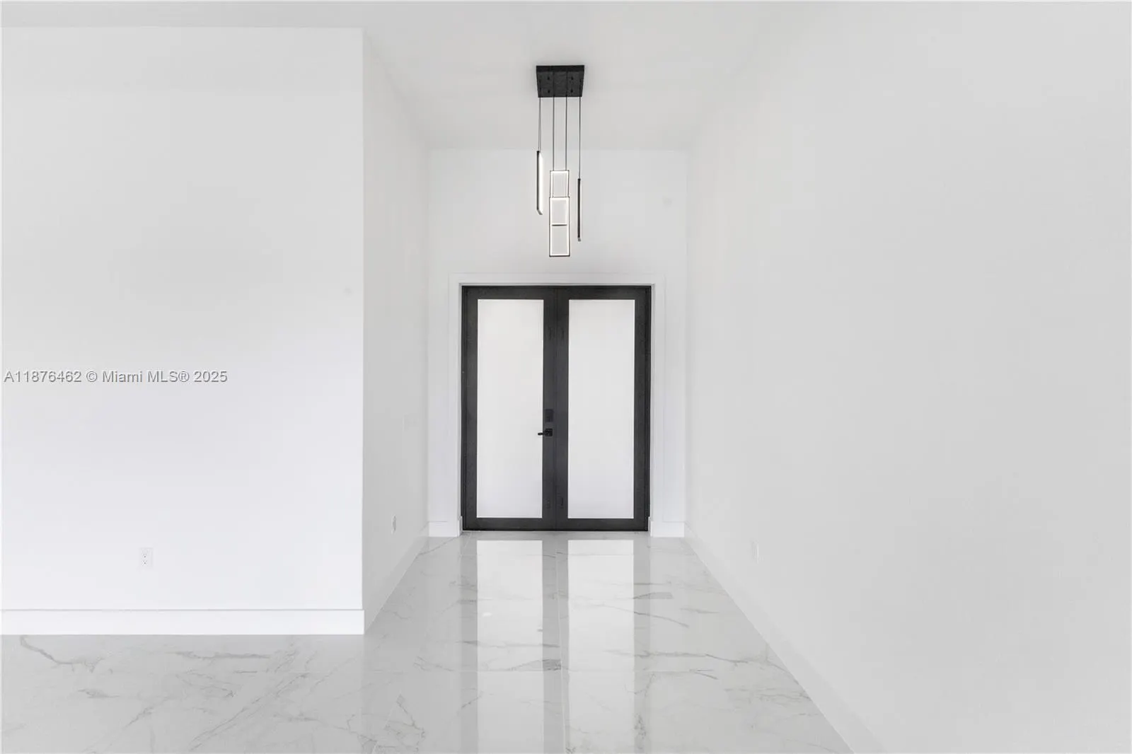 4330 NW 34th St