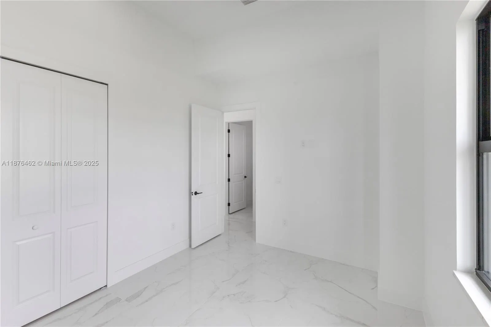 4330 NW 34th St