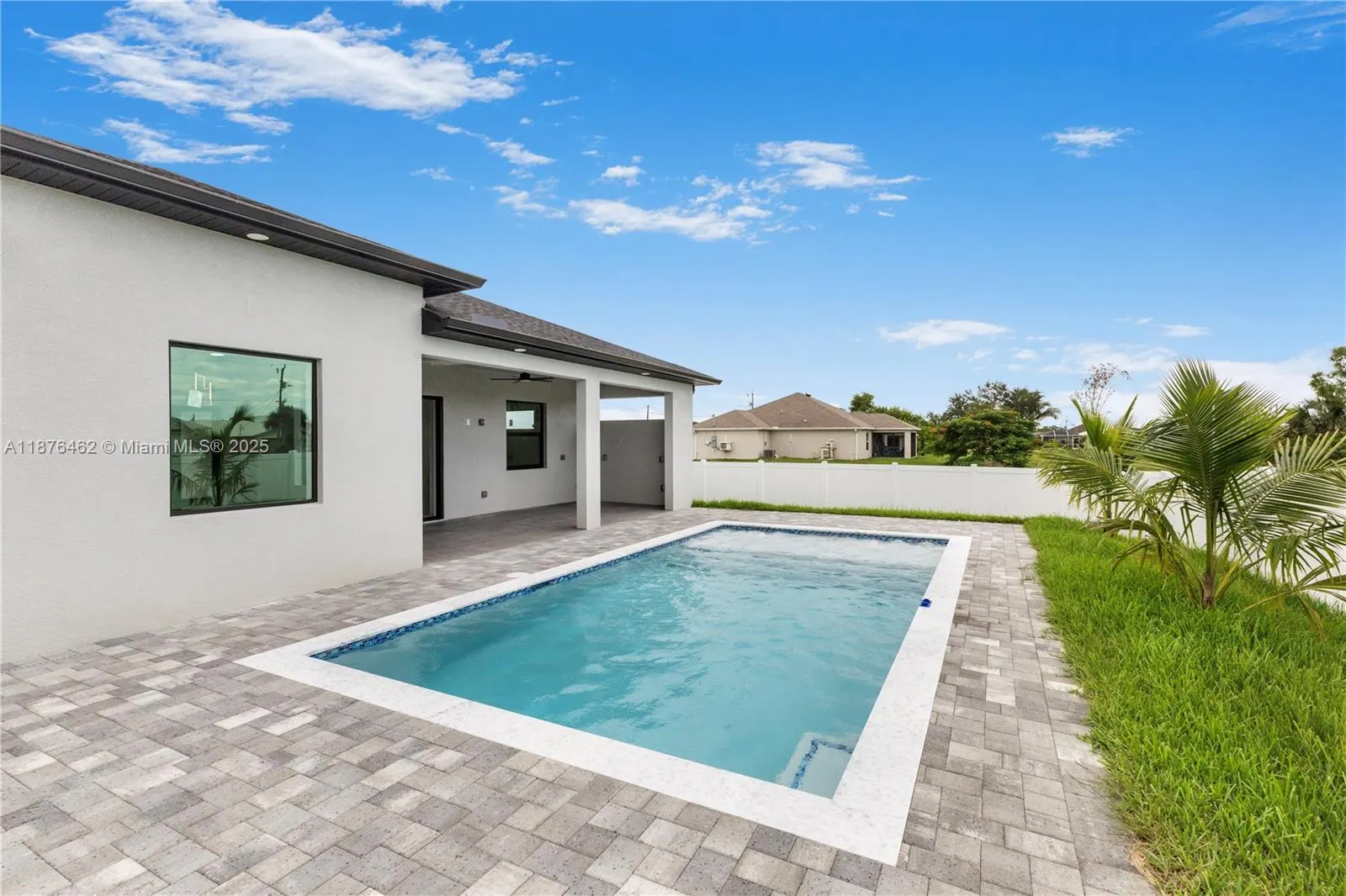 4330 NW 34th St