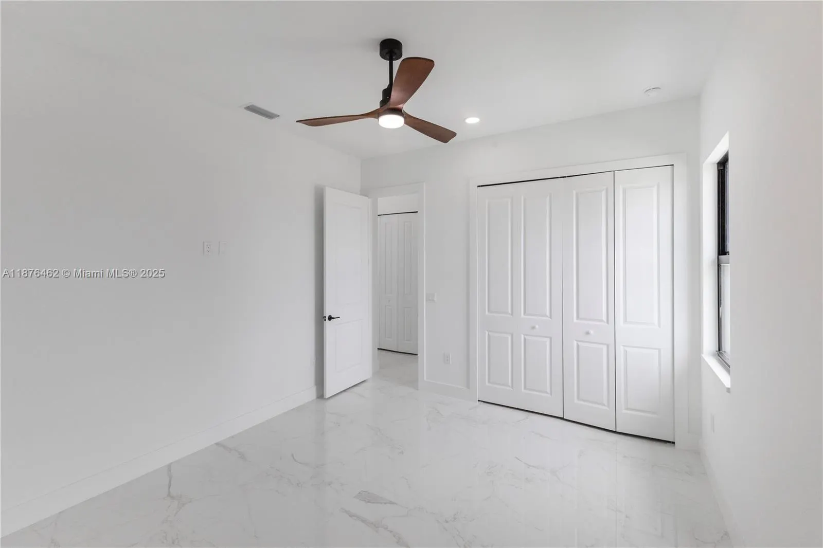 4330 NW 34th St