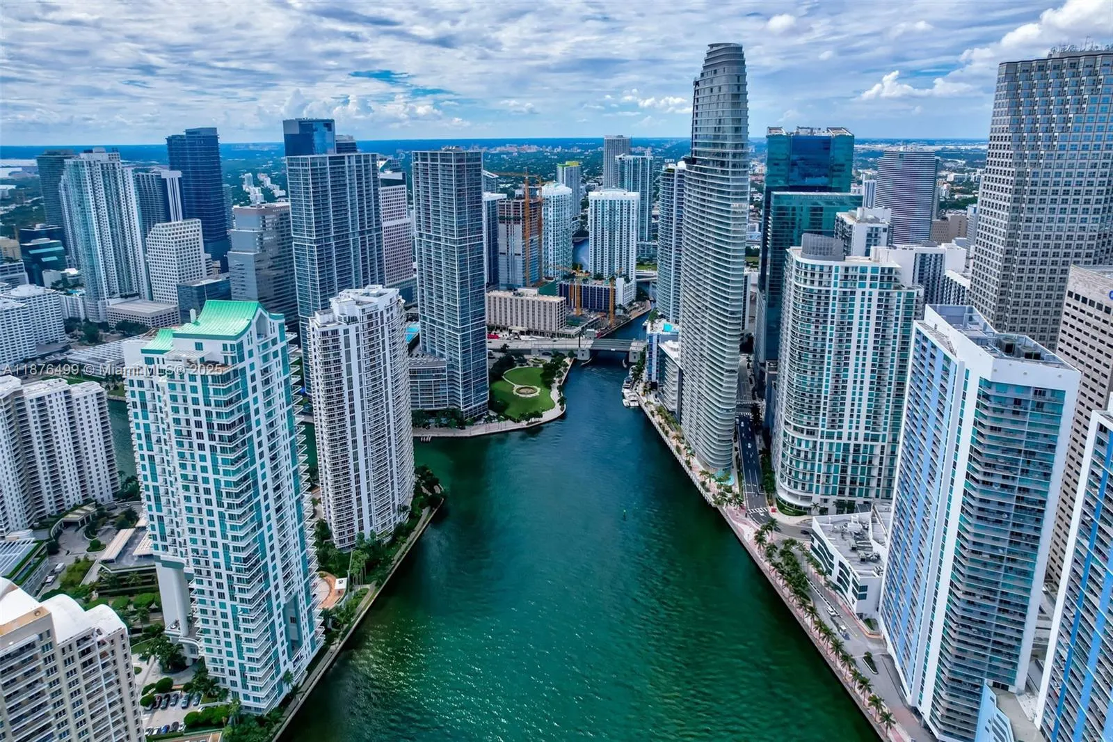 300 Biscayne Boulevard Way, #2402E