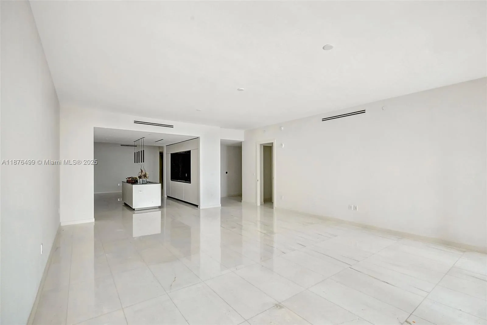 300 Biscayne Boulevard Way, #2402E