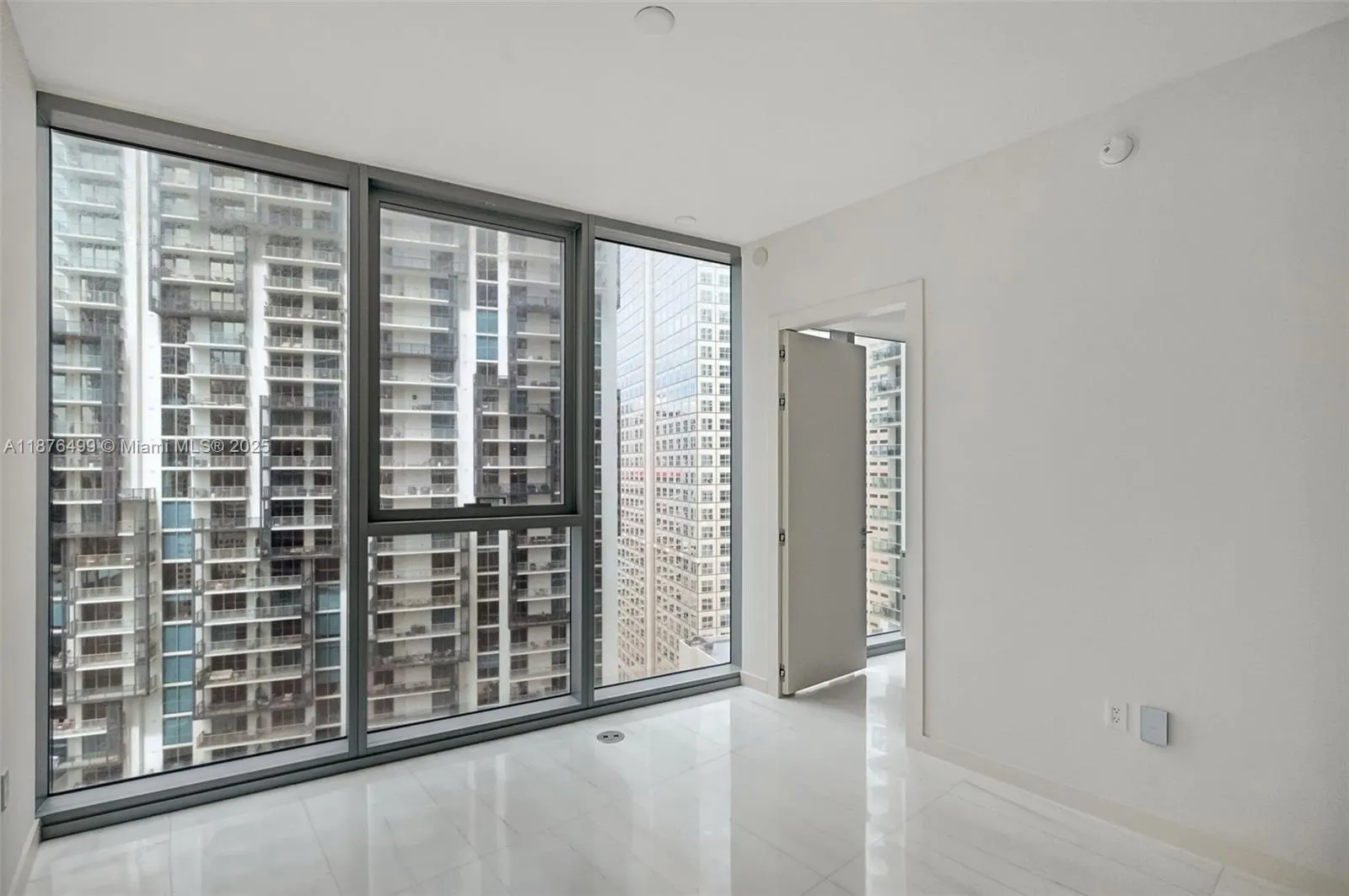 300 Biscayne Boulevard Way, #2402E
