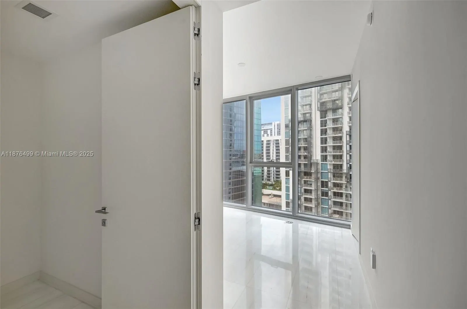 300 Biscayne Boulevard Way, #2402E