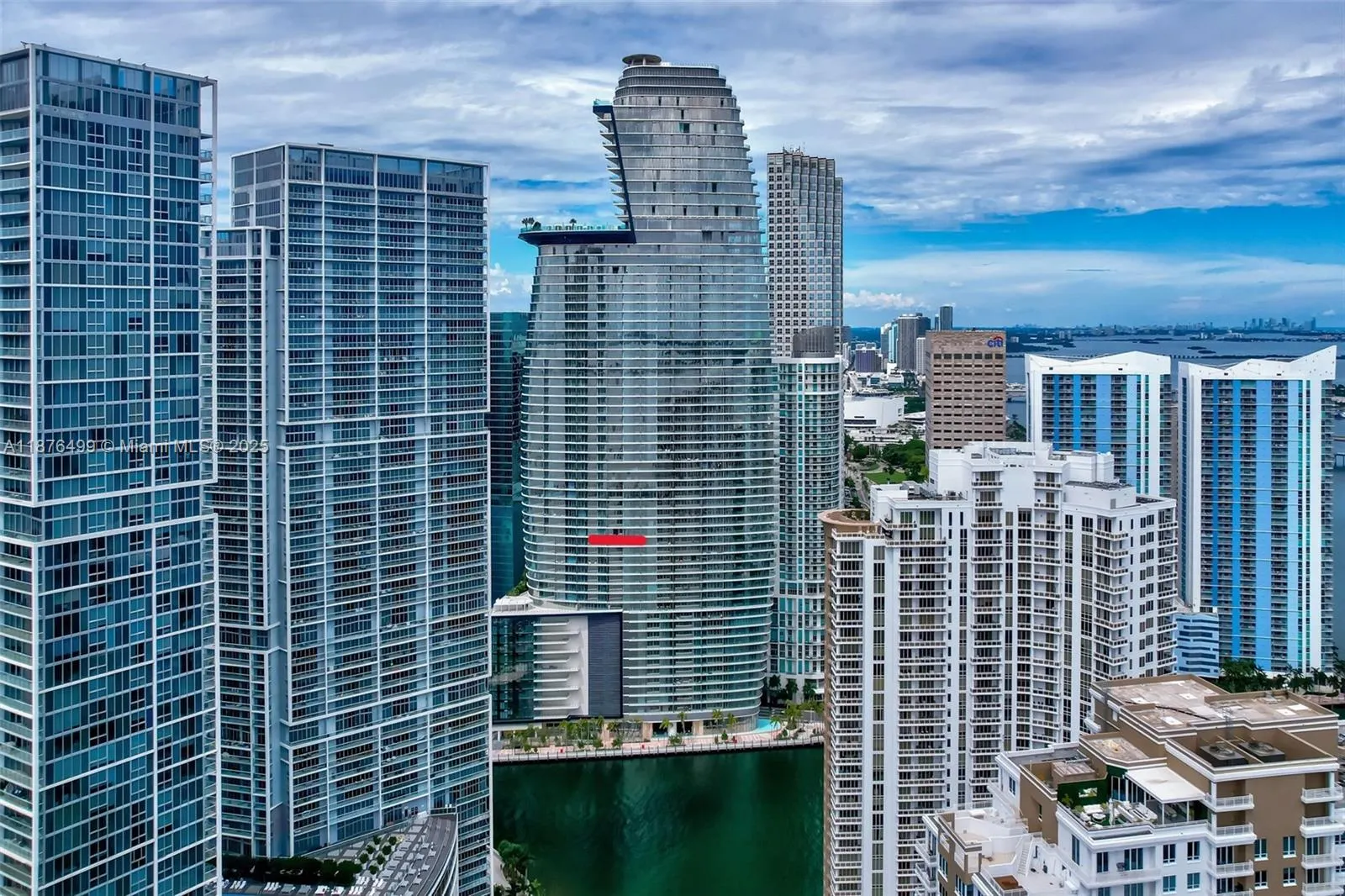 300 Biscayne Boulevard Way, #2402E
