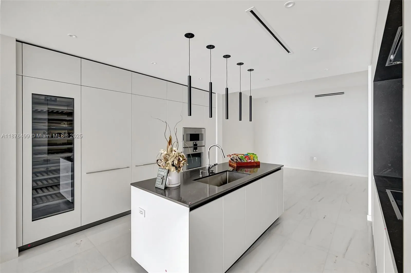 300 Biscayne Boulevard Way, #2402E