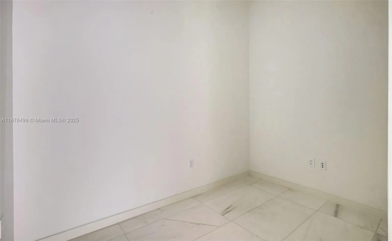 300 Biscayne Boulevard Way, #2402E