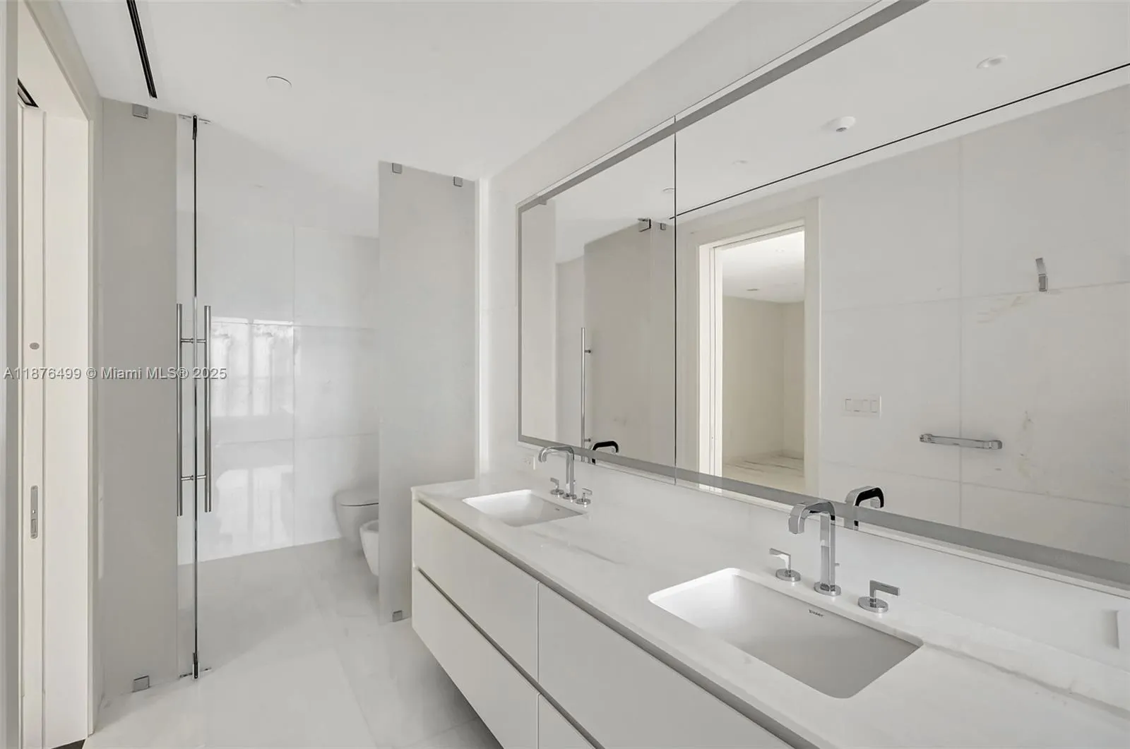 300 Biscayne Boulevard Way, #2402E