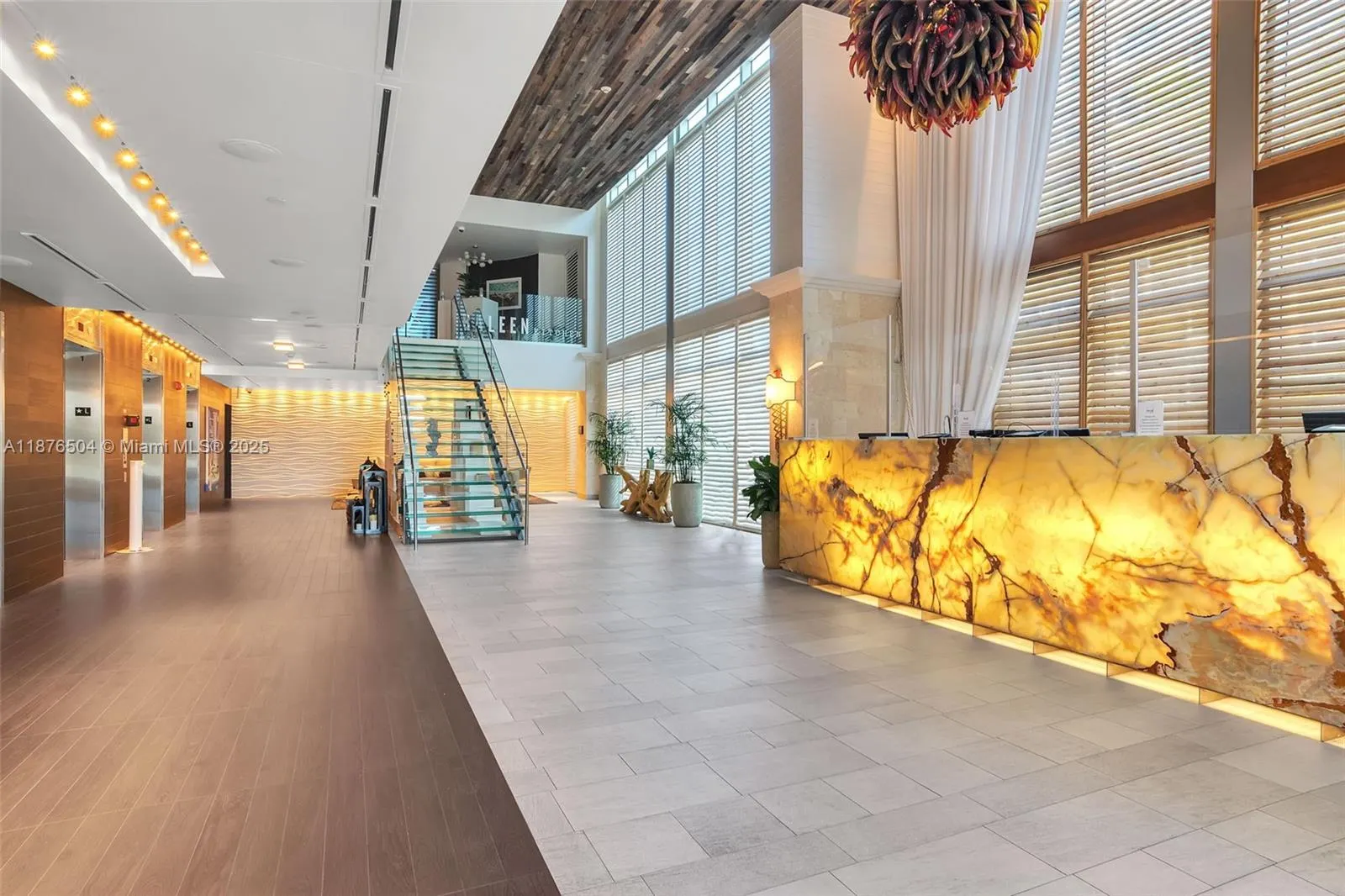 17315 Collins Ave, #607