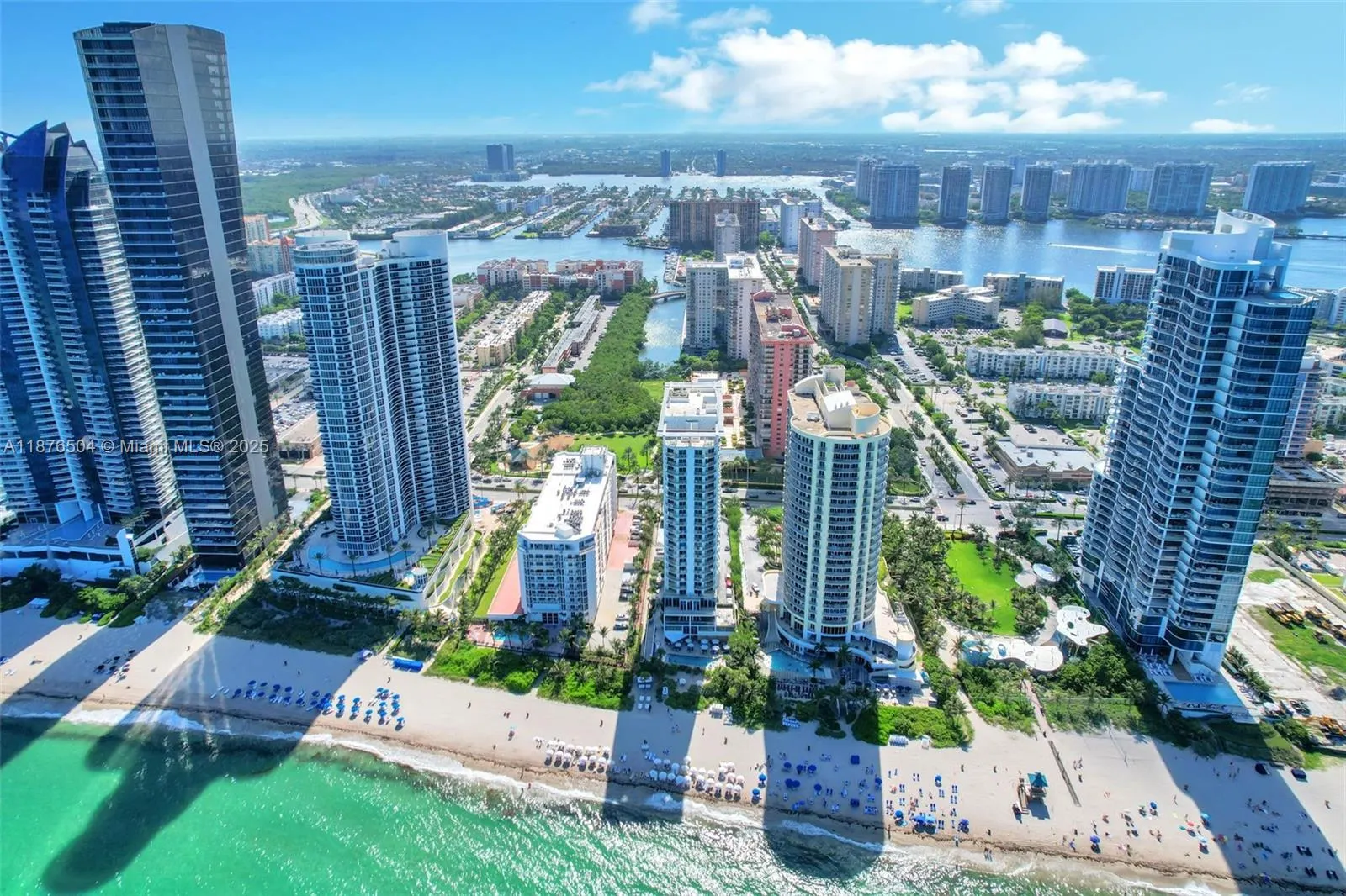 17315 Collins Ave, #607
