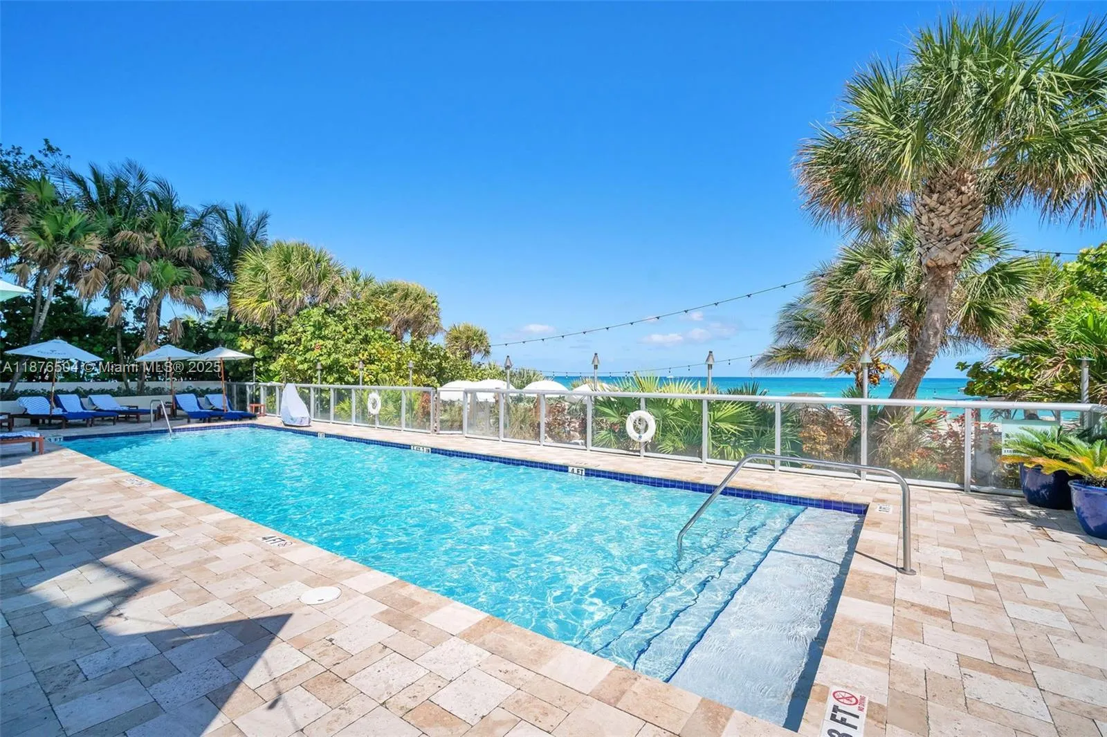 17315 Collins Ave, #607