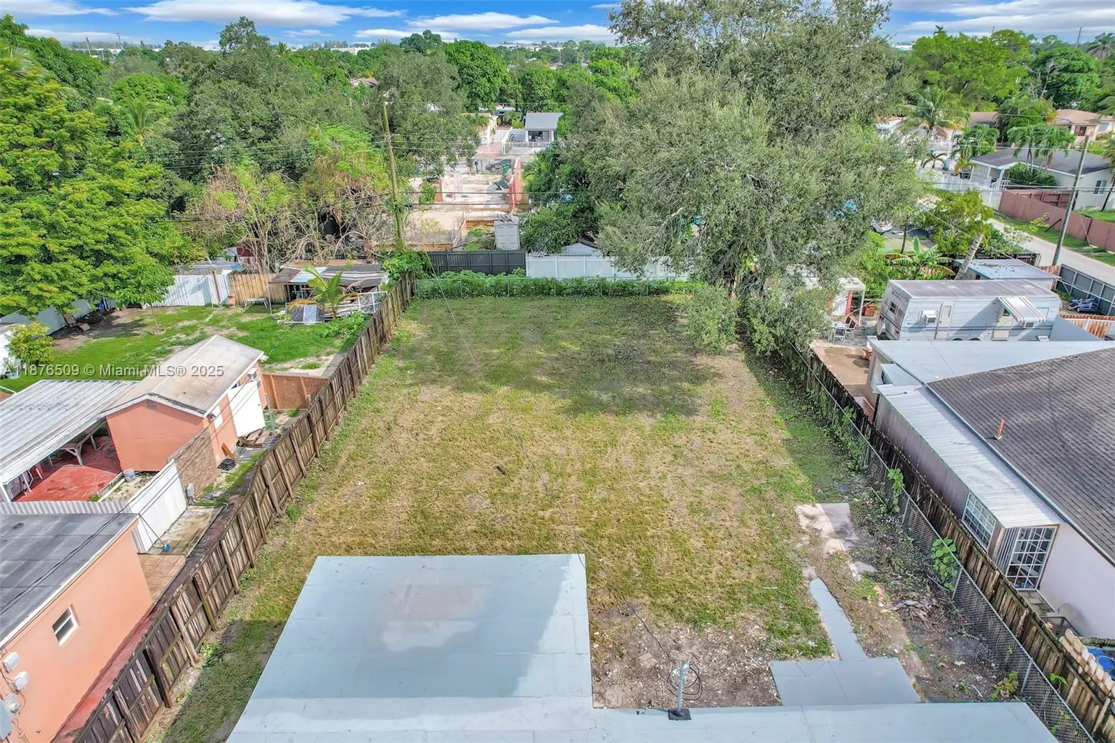 3315 NW 98th St