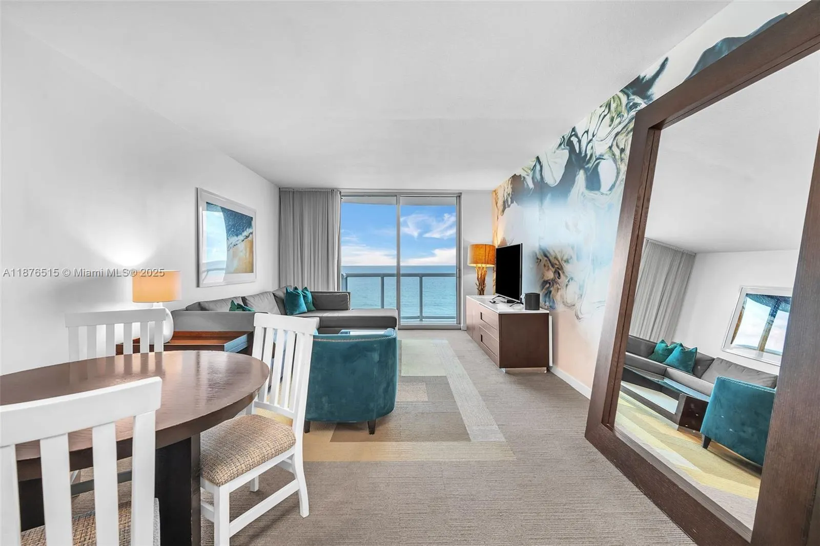 17315 Collins Ave, #702