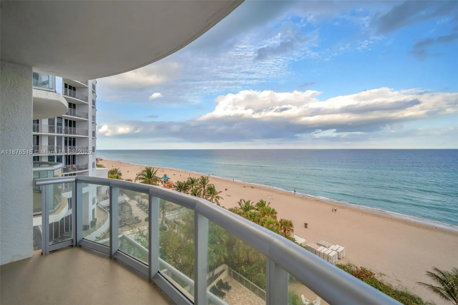 17315 Collins Ave, #702