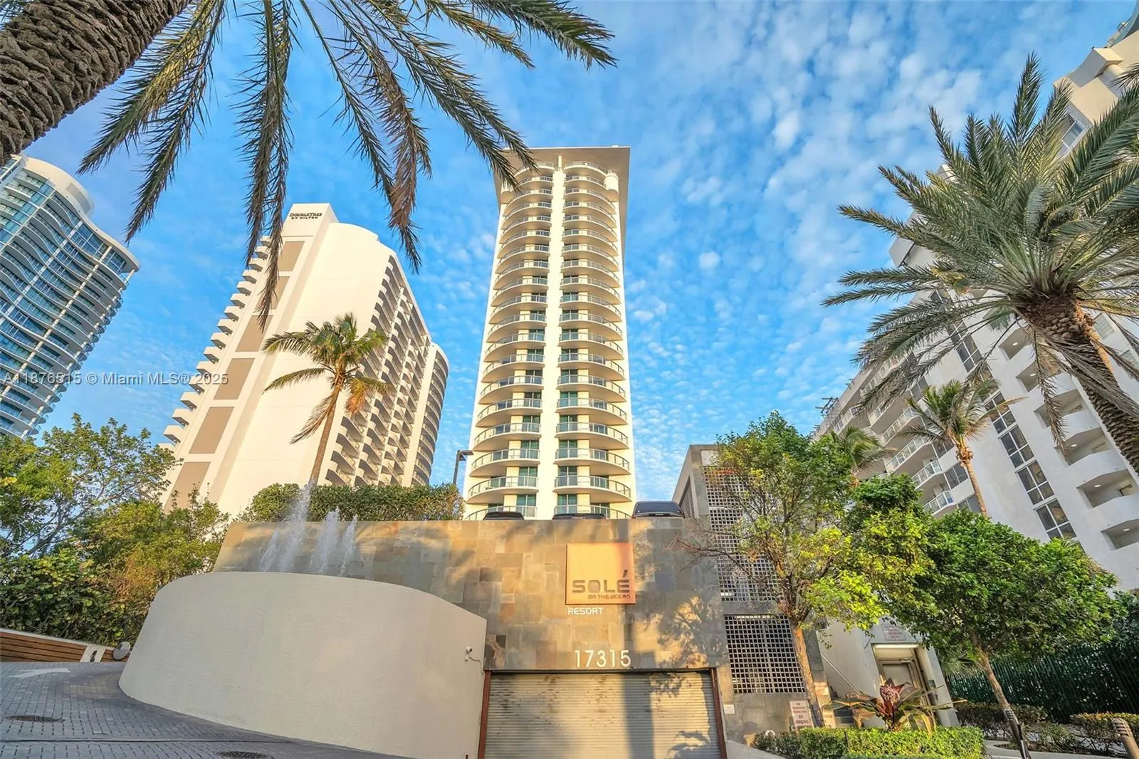 17315 Collins Ave, #702