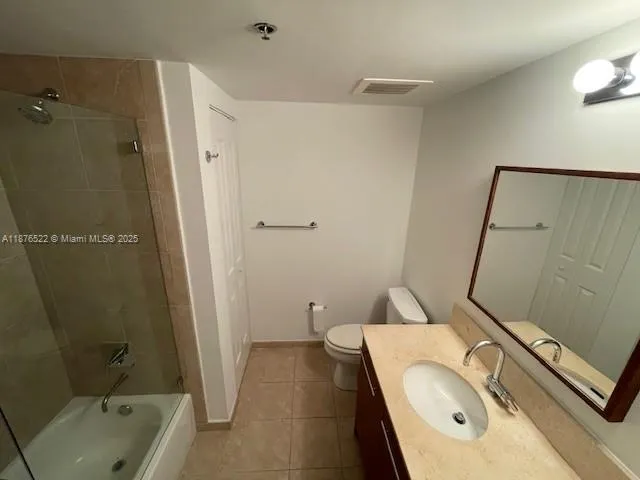 2681 N Flamingo Rd, #1501S