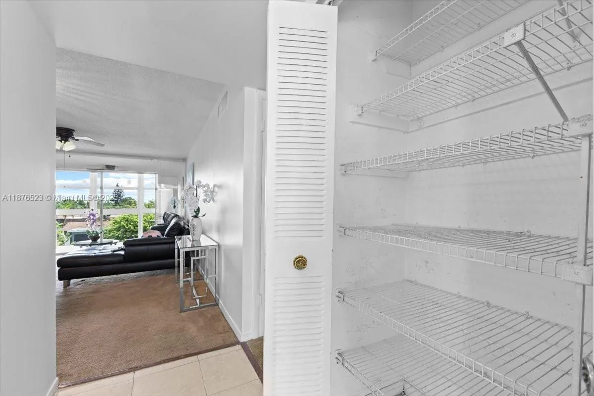 8345 Sunrise Lakes Blvd, #306