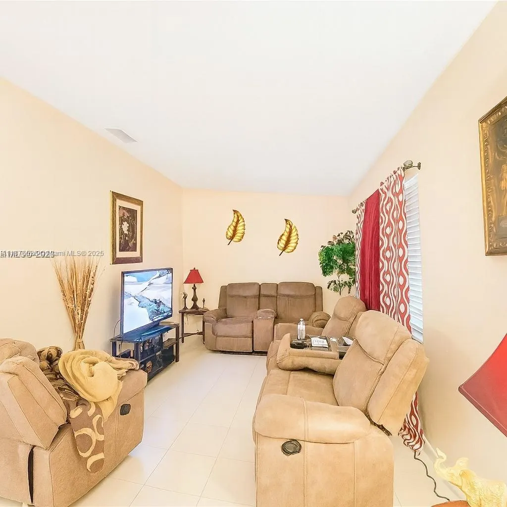 12365 SW 187th Ter