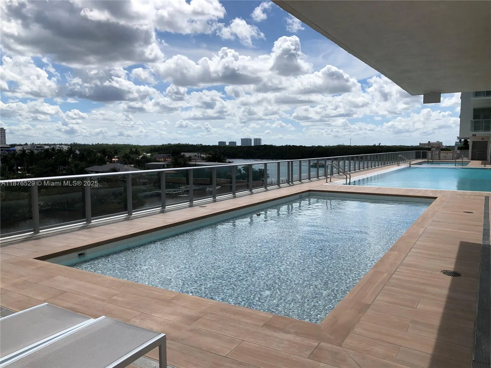 300 Sunny Isles Blvd, #1906